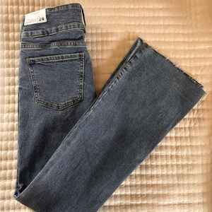 PacSun Low Rise Boot Cut Jeans Size 26 Inseam 33